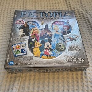 Pictopia Disney Edition–The Ultimate Picture Trivia Family Game – 1000 Questions